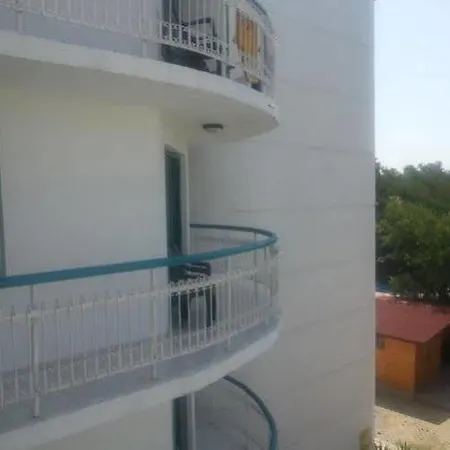 Hotell Zefir Slăntjev Brjag
