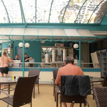 Zefir Hotell