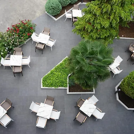 Hotell Zefir 3*