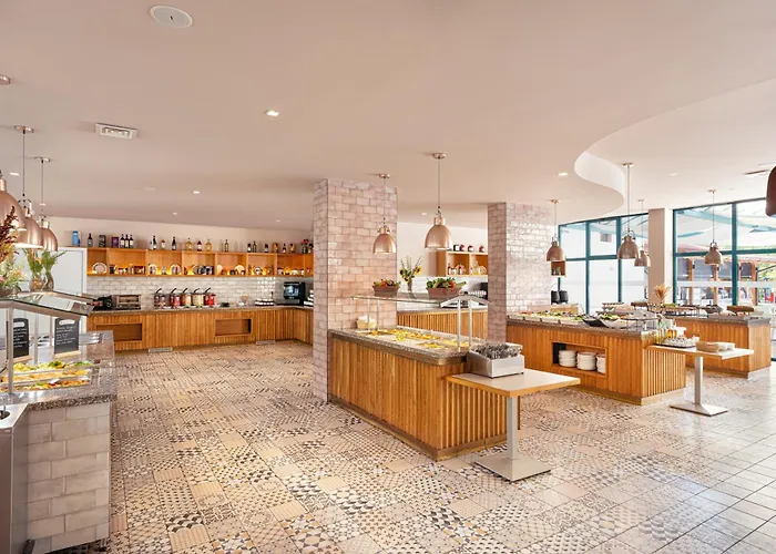 зефир Хотел Слънчев бряг